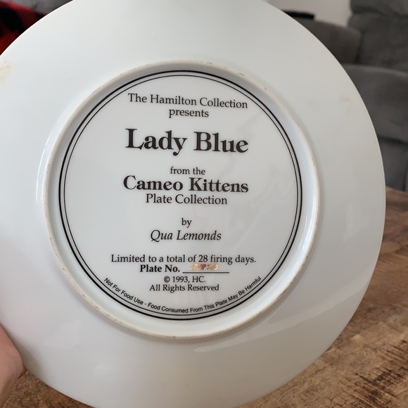 Plate Hamilton Collection - Picture 2 of 2